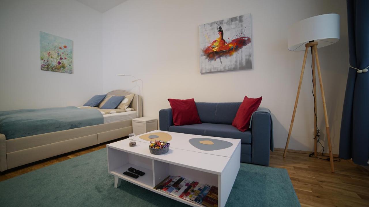 Malixa - Apartment In The Heart Of Vienna Next To Metro Екстер'єр фото