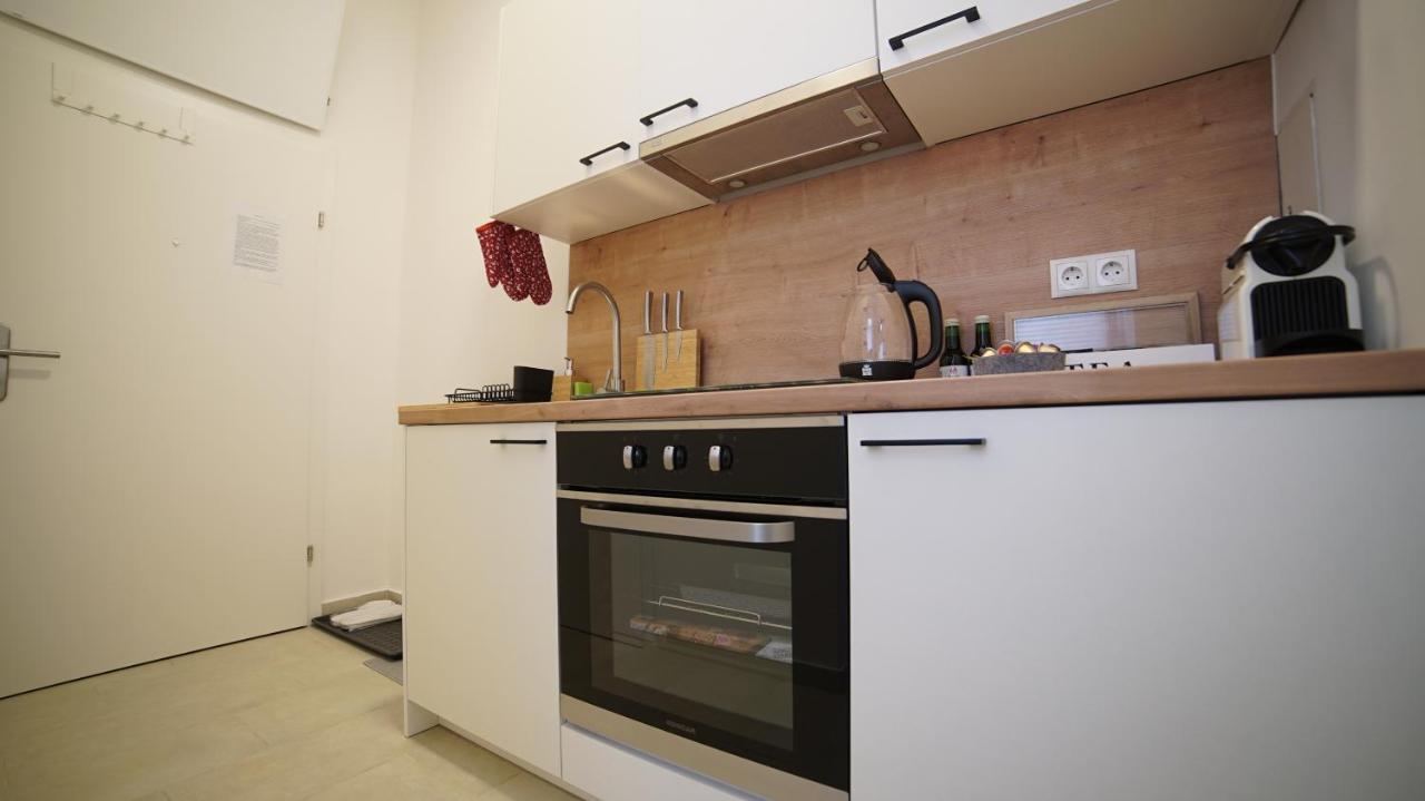 Malixa - Apartment In The Heart Of Vienna Next To Metro Екстер'єр фото